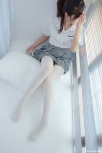 [森萝财团]写真系列 R15-028 [96P-457M]